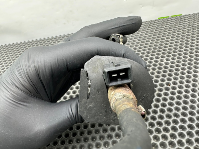 Насос, 2000 рублей, Калининград