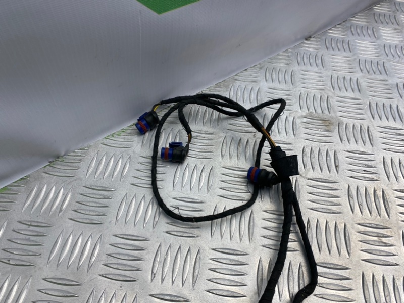 Проводка парктроника, 2000 рублей, Калининград