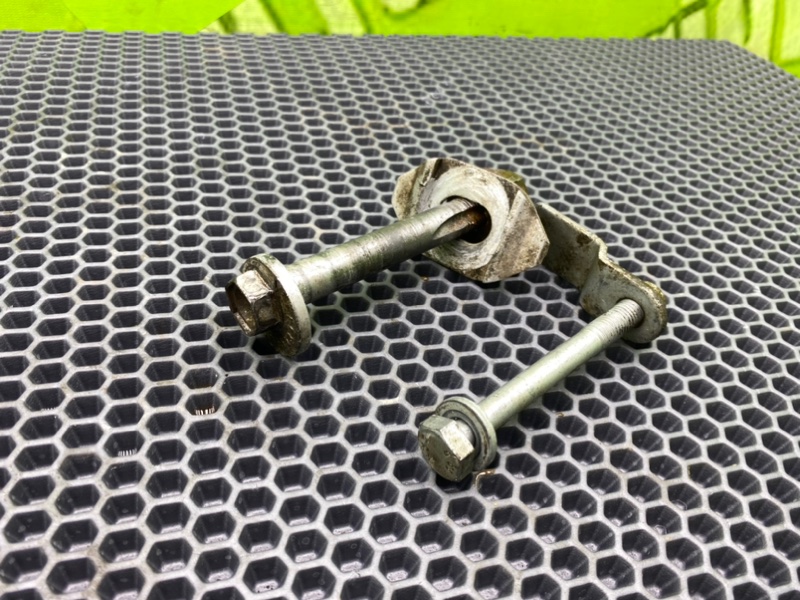 Болт, 1200 рублей, Калининград