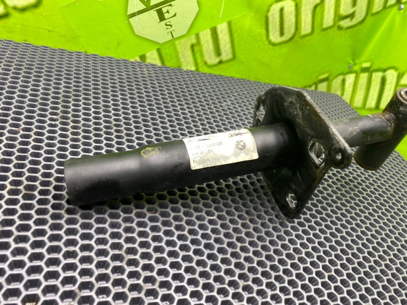 Кронштейн бампера, 1100 рублей, Калининград