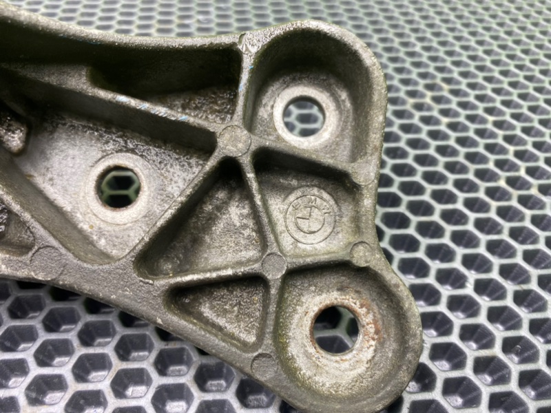 Траверса АКПП, 1100 рублей, Калининград