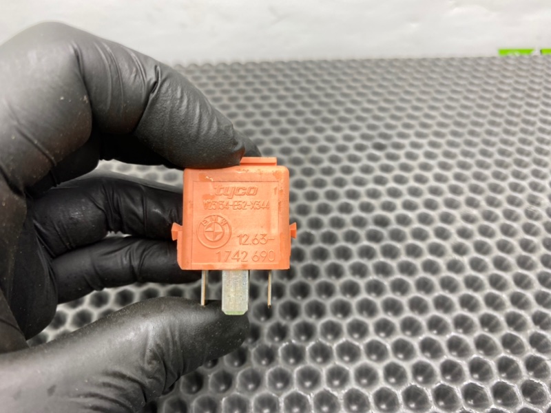 Реле, 700 рублей, Калининград