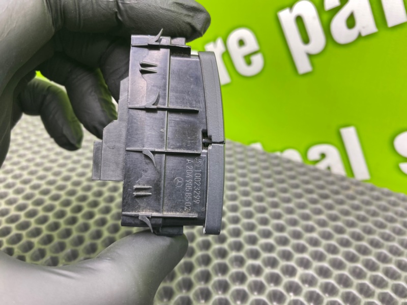 Кнопка открывания багажника, 1100 рублей, Калининград