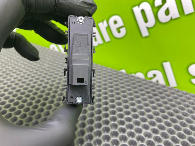 Кнопка открывания багажника, 1100 рублей, Калининград