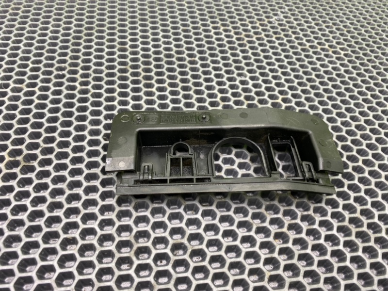 Кронштейн, 500 рублей, Калининград