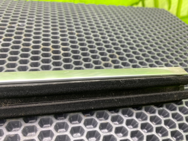 Молдинг стекла, 1300 рублей, Калининград