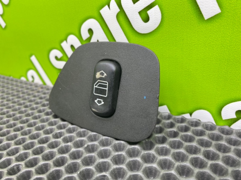 Кнопка эсп, 1000 рублей, Калининград