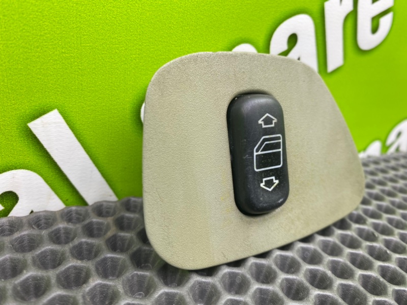 Кнопка эсп, 1000 рублей, Калининград