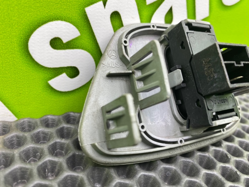 Кнопка эсп, 1000 рублей, Калининград