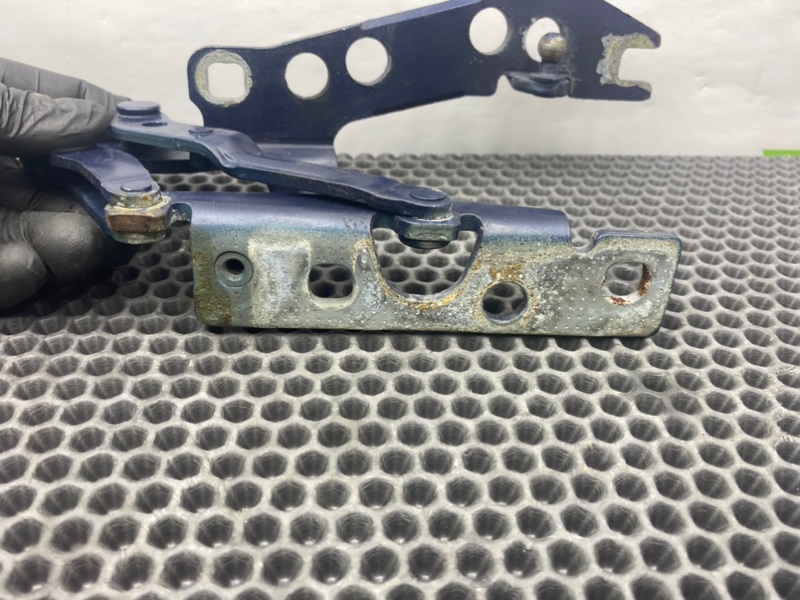 Петли капота, 1500 рублей, Калининград