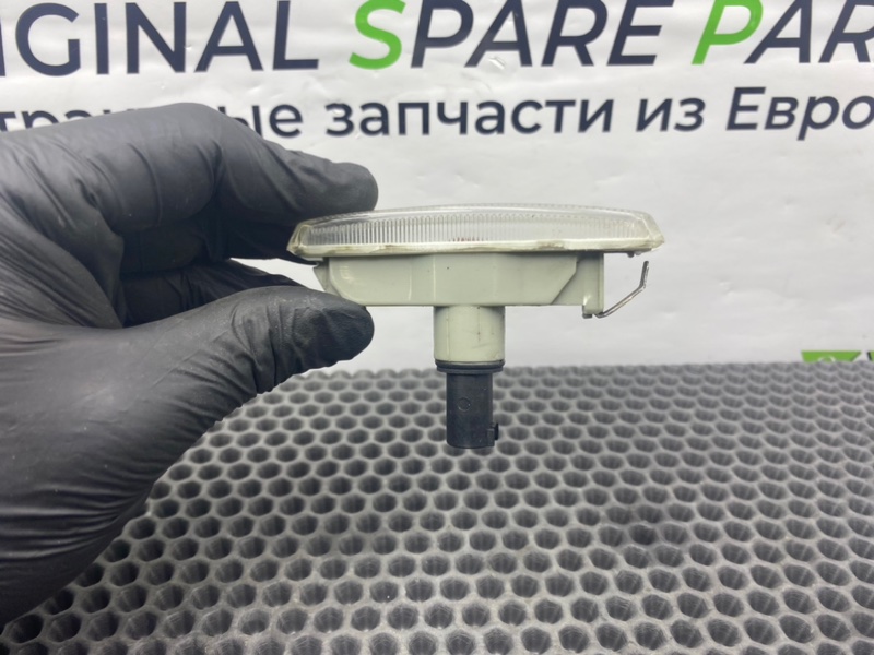 Поворотник, 1000 рублей, Калининград