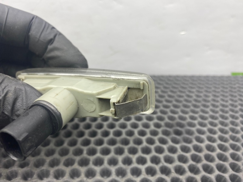 Поворотник, 1000 рублей, Калининград