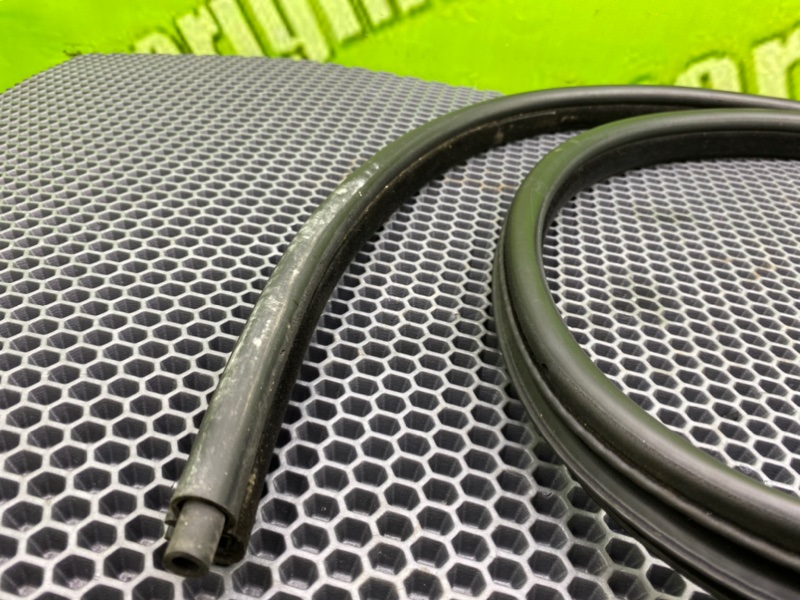 Уплотнитель двери, 1600 рублей, Калининград