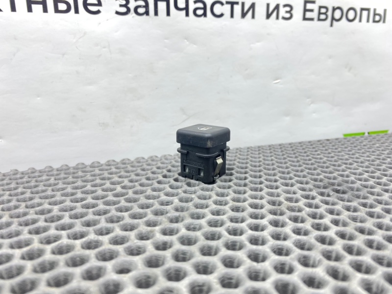 Кнопка центрального замка, 600 рублей, Калининград