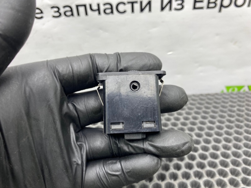 Кнопка, 600 рублей, Калининград