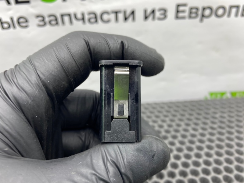 Кнопка, 600 рублей, Калининград