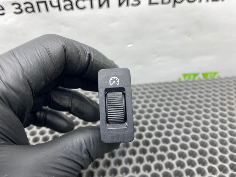 Кнопка, 600 рублей, Калининград