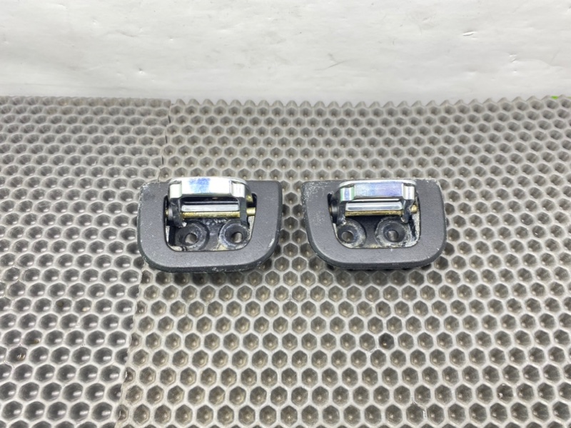 Кронштейн, 1100 рублей, Калининград