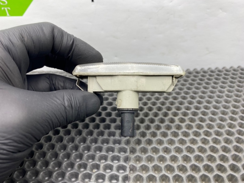 Поворотник, 1000 рублей, Калининград