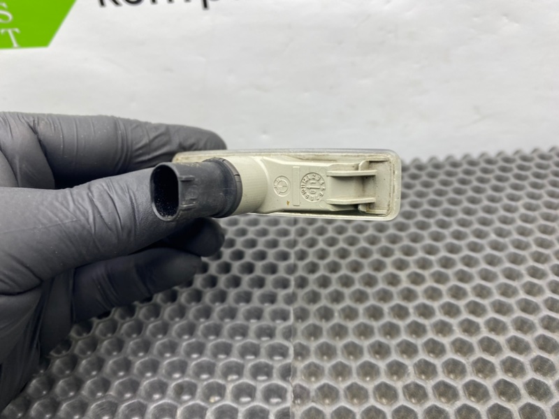 Поворотник, 1000 рублей, Калининград