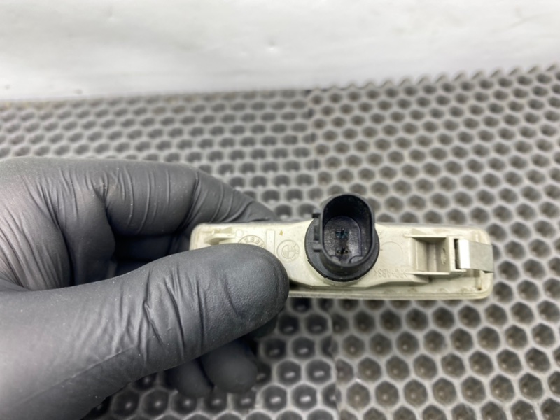 Поворотник, 1000 рублей, Калининград