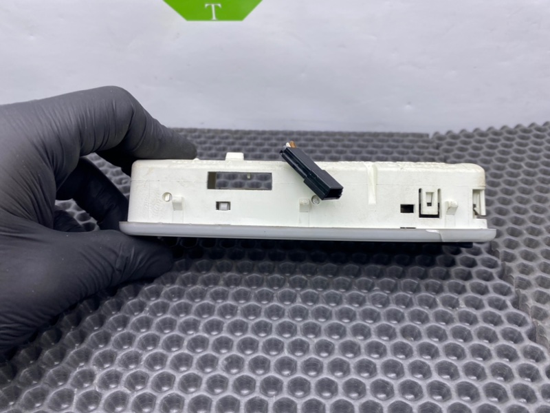 Плафон подсветки салона, 900 рублей, Калининград