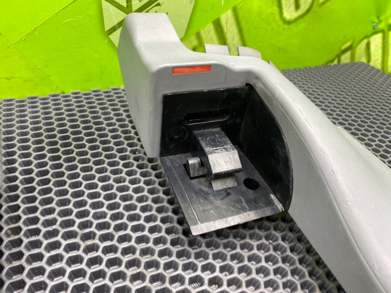 Кронштейн полки багажника, 1200 рублей, Калининград