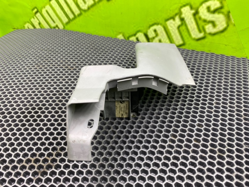 Кронштейн полки багажника, 1200 рублей, Калининград