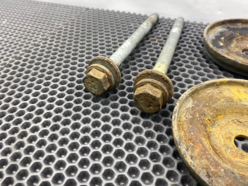 Болты подрамника, 2000 рублей, Калининград