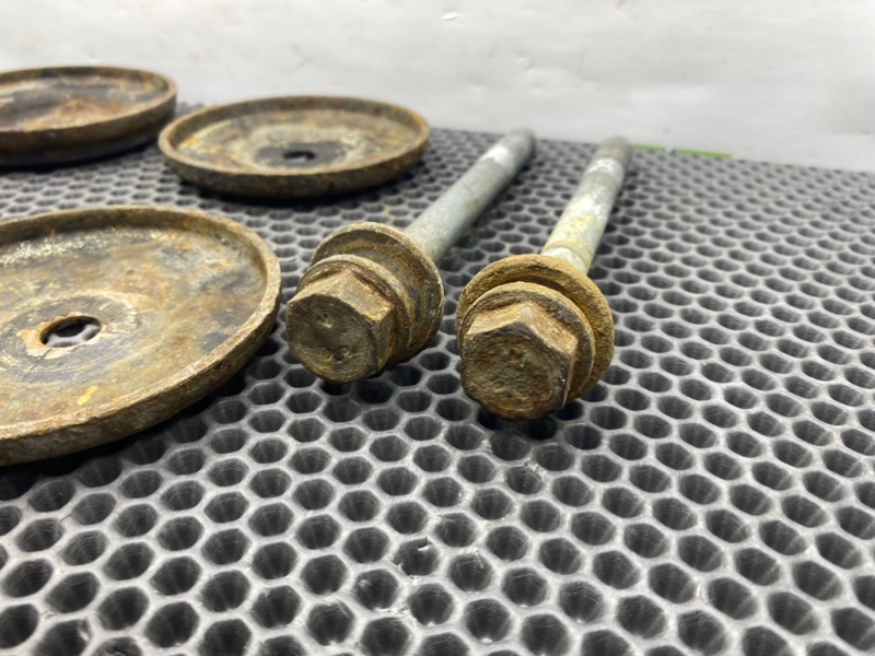 Болты подрамника, 2000 рублей, Калининград