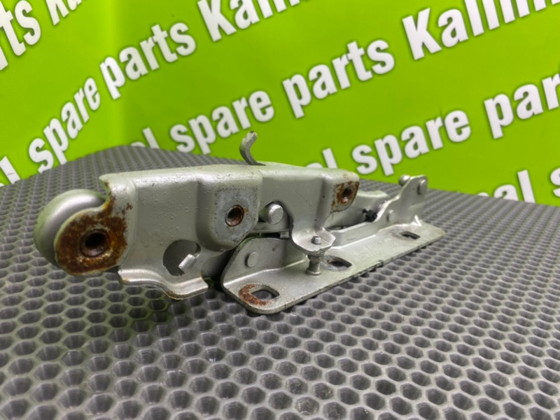 Петли капота, 1900 рублей, Калининград