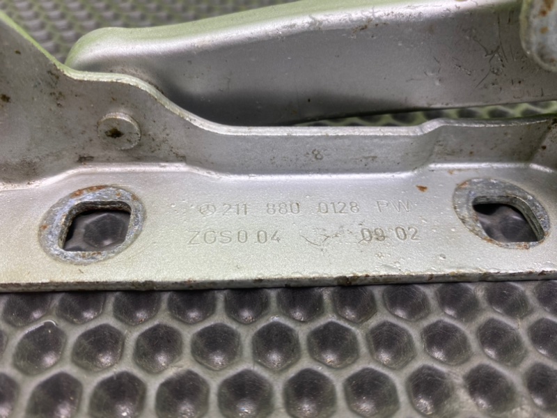 Петли капота, 1900 рублей, Калининград