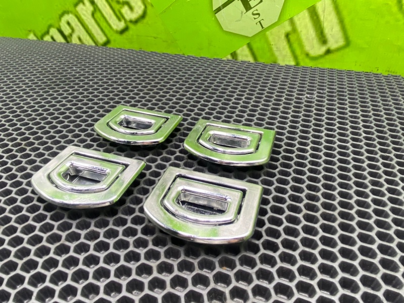 Кронштейн, 600 рублей, Калининград