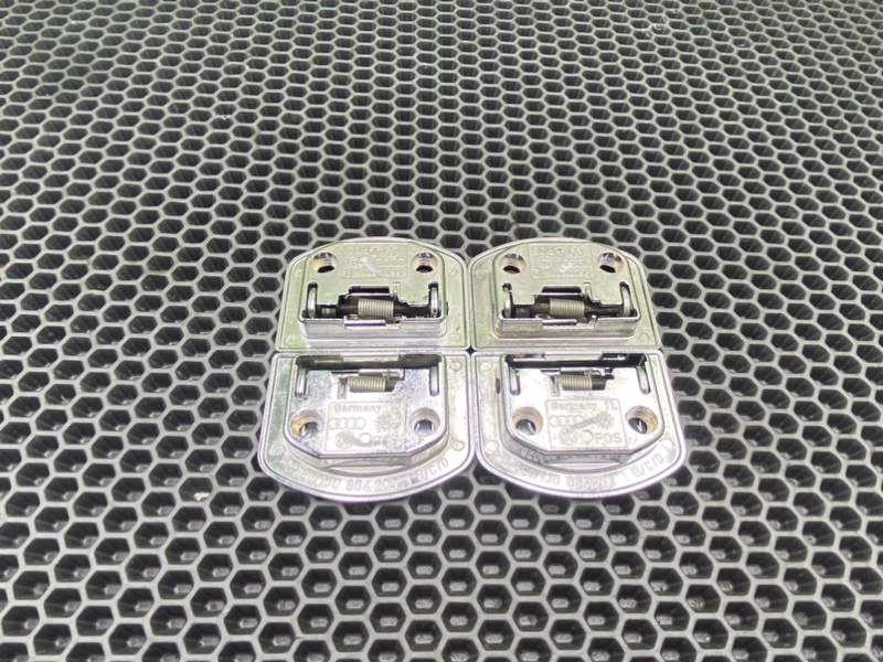 Кронштейн, 600 рублей, Калининград