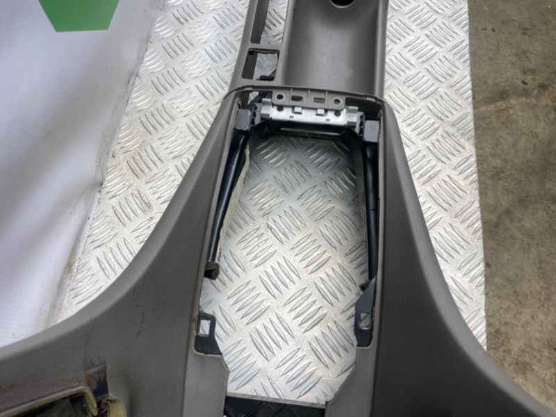 Центральная консоль, 1800 рублей, Калининград