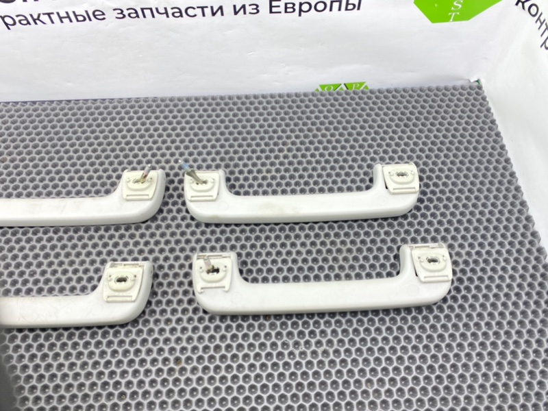 Ручки потолка, 1000 рублей, Калининград