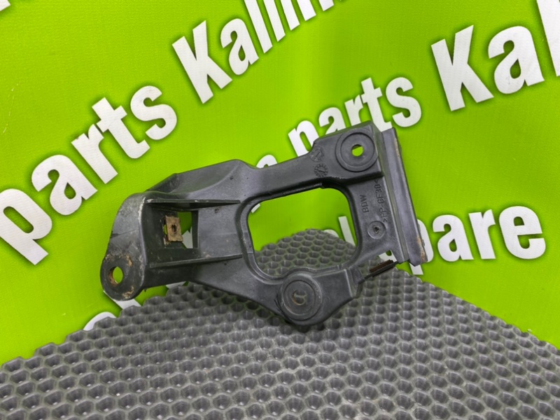 Кронштейн порога, 700 рублей, Калининград