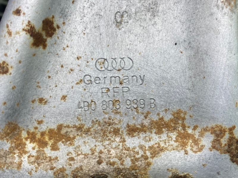 Кронштейн, 1200 рублей, Калининград