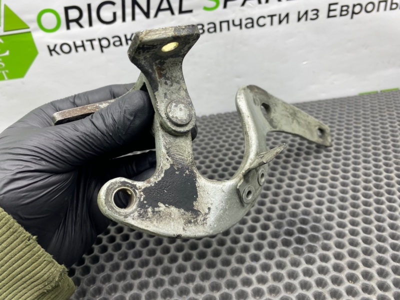Петля багажника, 1600 рублей, Калининград