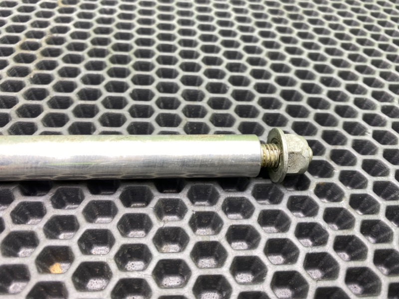 Кронштейн, 600 рублей, Калининград