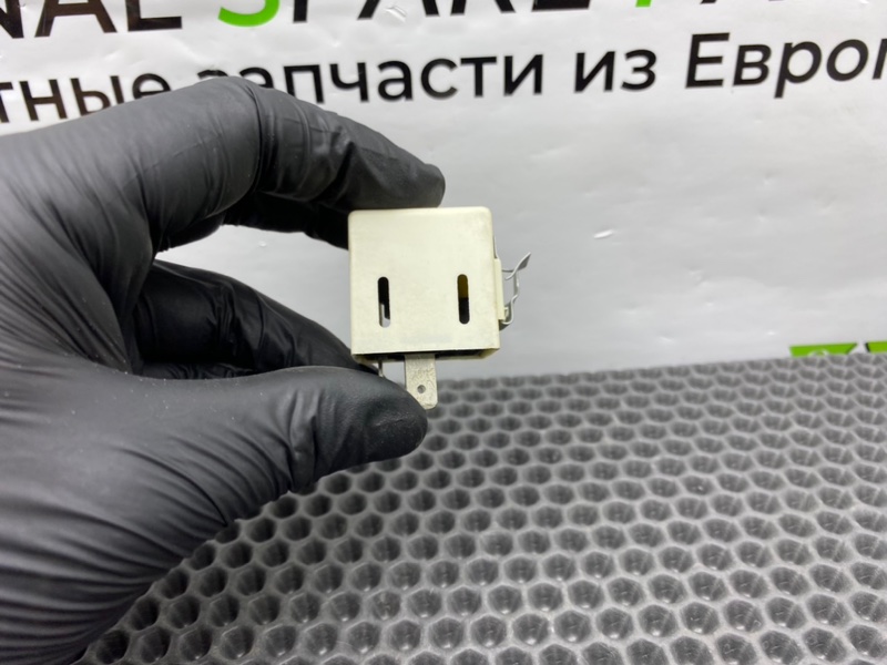 Реле, 700 рублей, Калининград