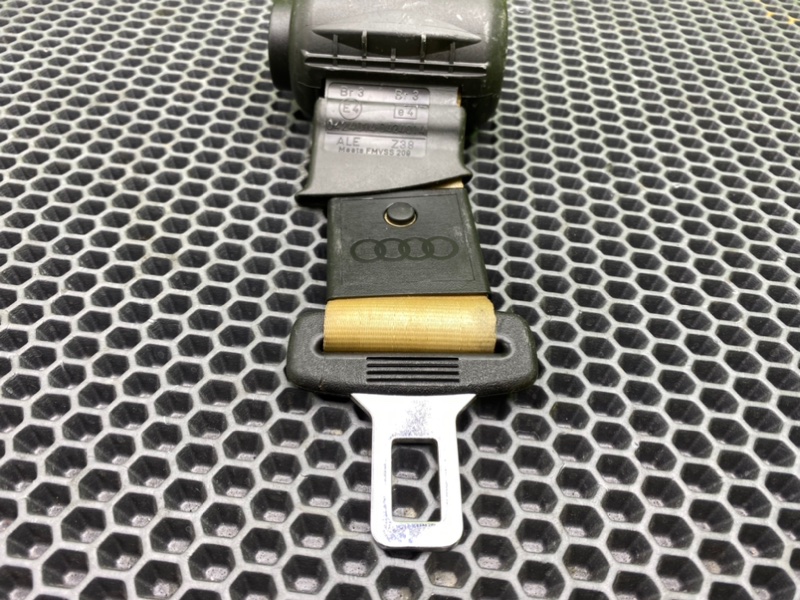 Ремень безопасности, 900 рублей, Калининград