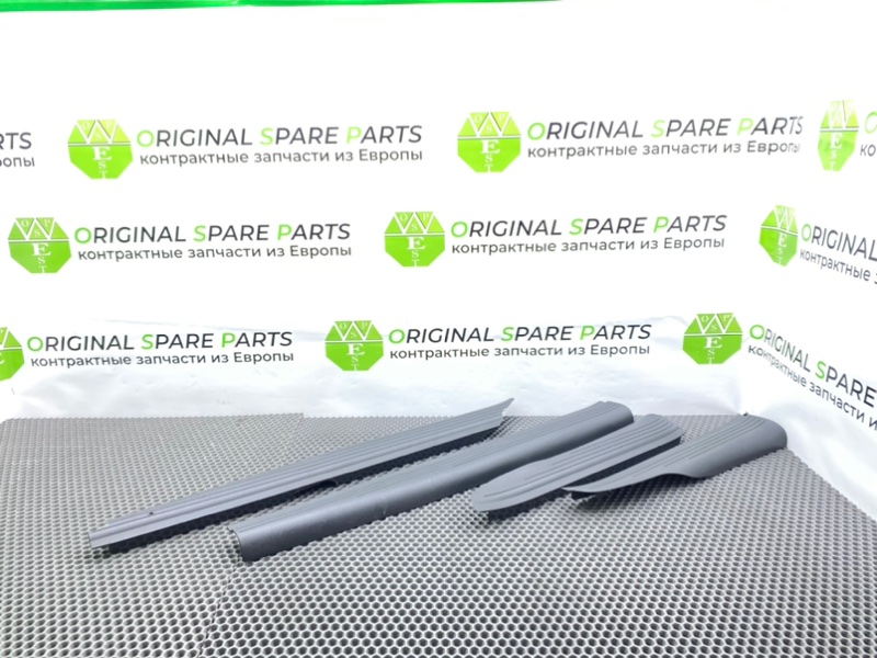 Накладки порогов, 1400 рублей, Калининград