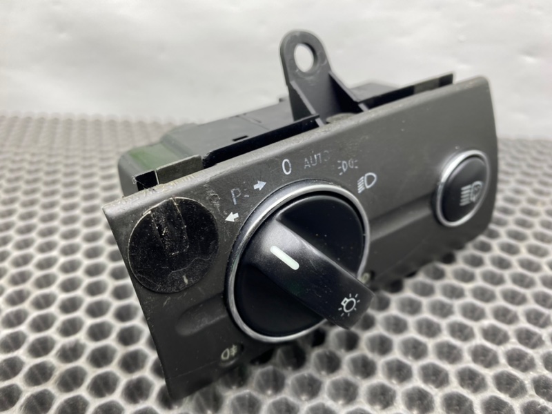 Переключатель света, 1900 рублей, Калининград