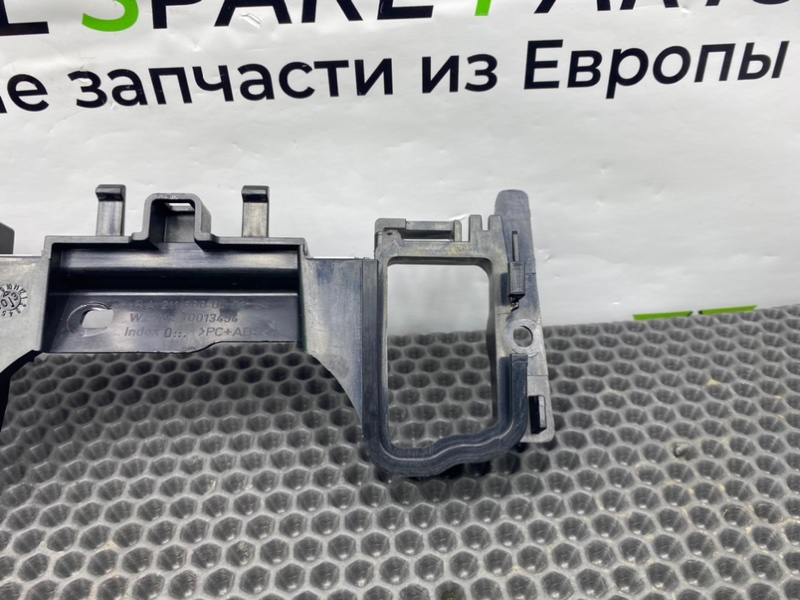 Кронштейн, 900 рублей, Калининград