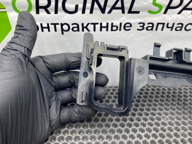 Кронштейн, 900 рублей, Калининград