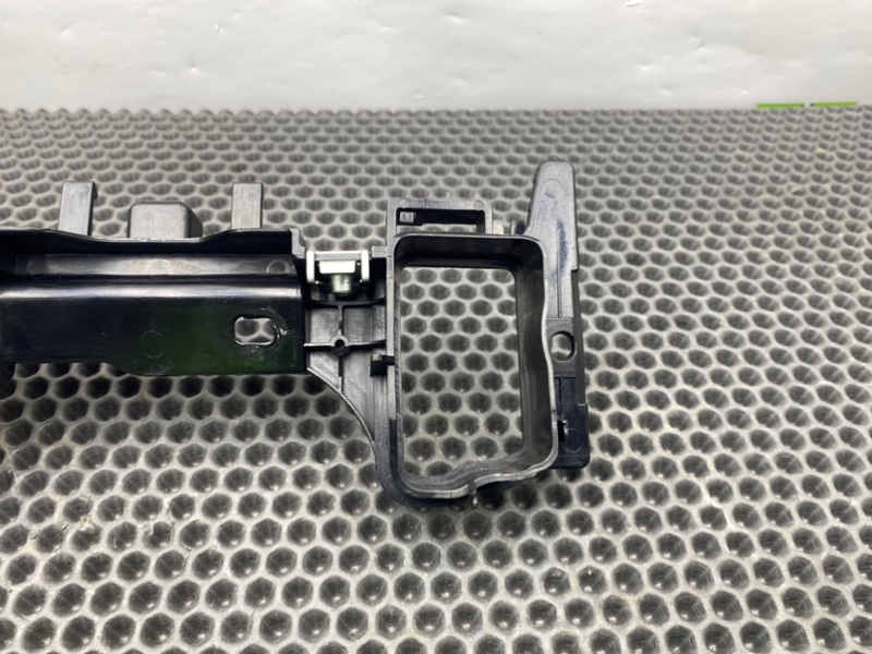 Кронштейн, 900 рублей, Калининград