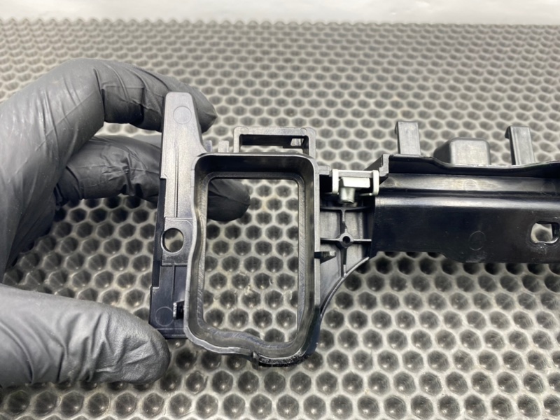 Кронштейн, 900 рублей, Калининград