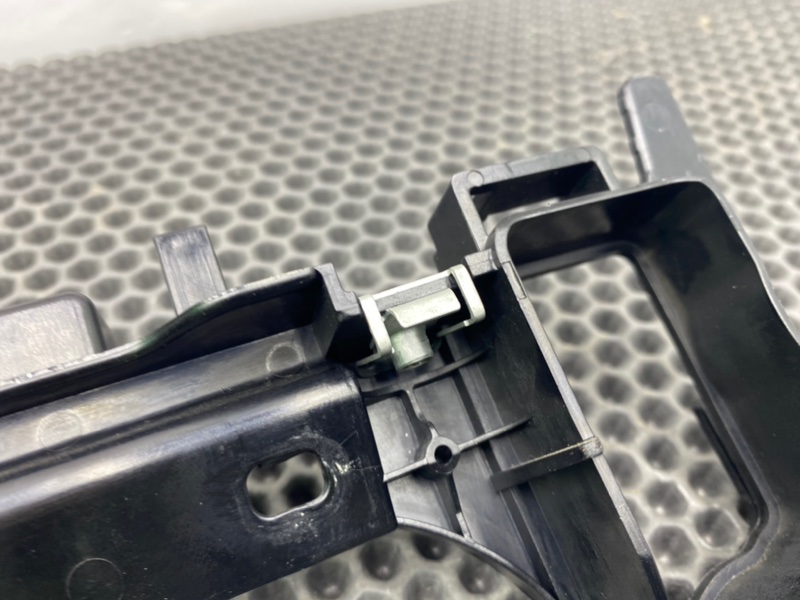 Кронштейн, 900 рублей, Калининград