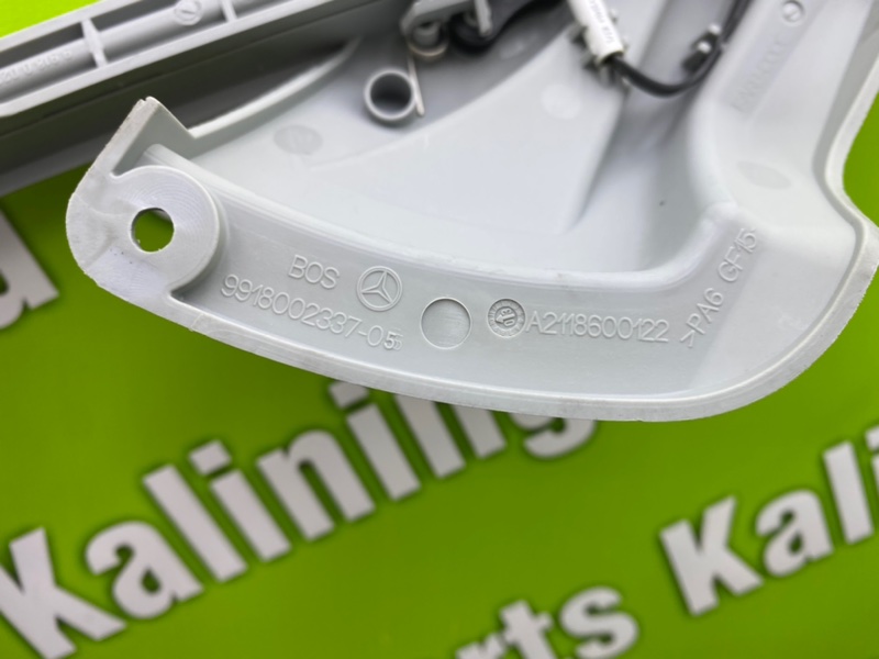 Направляющая шторки багажника, 2400 рублей, Калининград